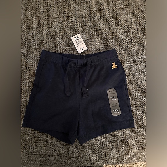 (2) NWT Toddler Boy GAP Shorts 🤍💙 - Picture 4 of 5